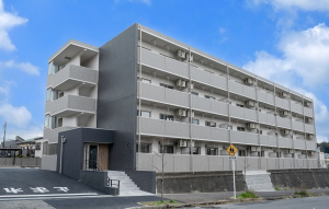 ラ・フェリアーナ日吉台